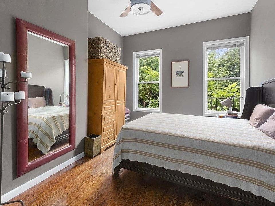 1st image of 551 Chauncey St