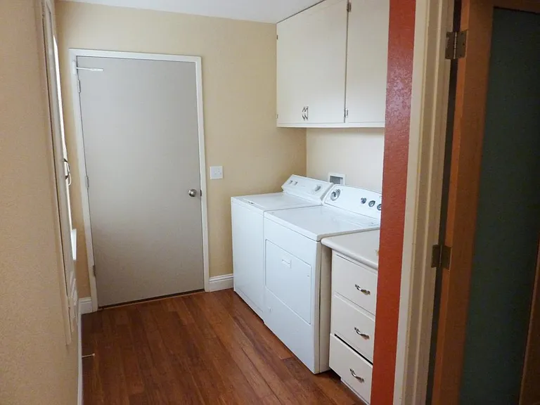 229 Branch St — Photo 20