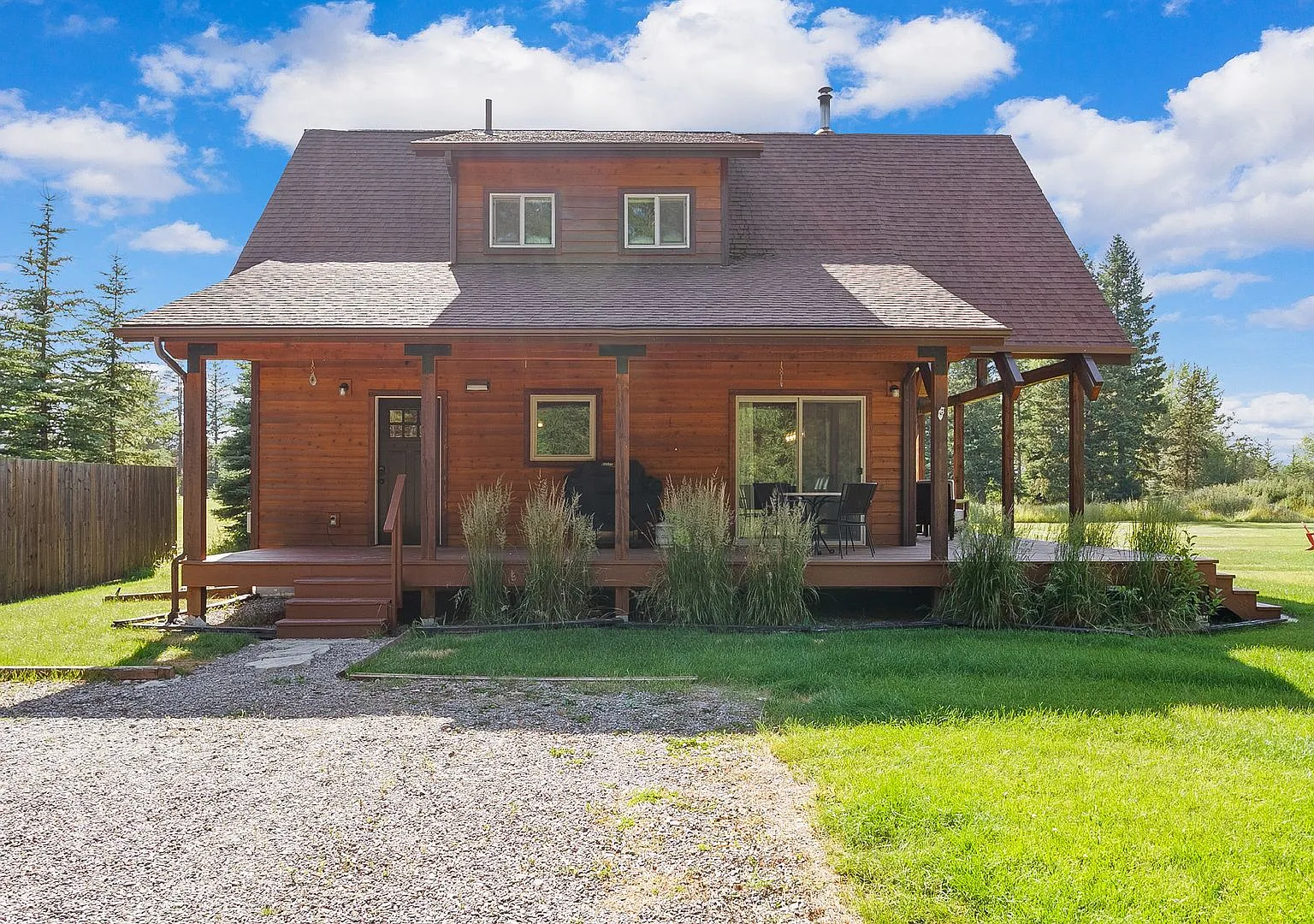 Luxury A-Frame Cabin in Columbia Falls Near Glacier National Park — Photo 2