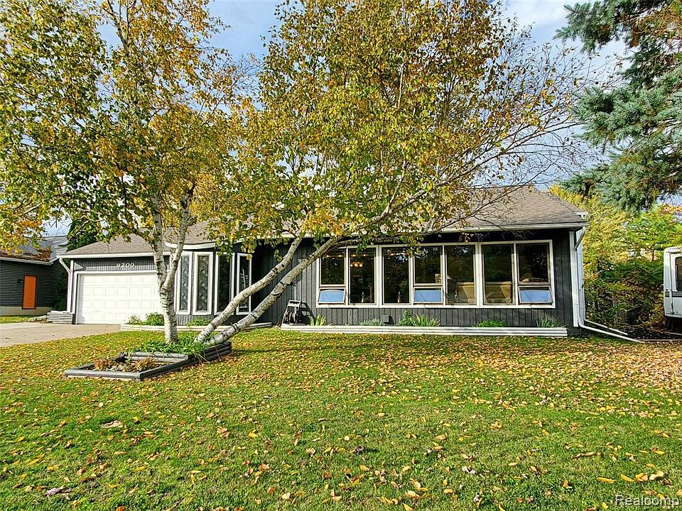 2nd image of 9200 Elaine Dr
