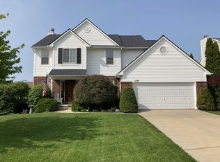 1291 Bluff Dr, Howell, MI 48843