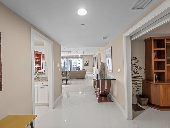 5th image of 200 E Palmetto Park Road #607