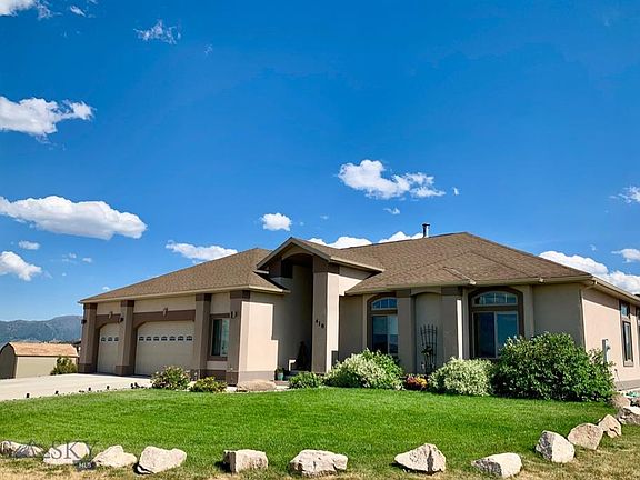 2nd image of 418 Saddlehorn Dr
