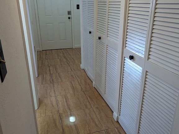 5th image of 20400 NW 7th Ave APT 103