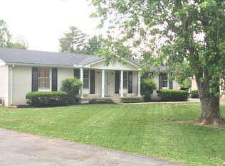 1910 Greerson Dr, Murfreesboro, TN 37130