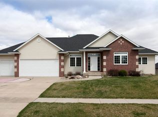 4290 Rec Dr, Marion, IA 52302