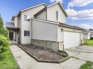 46080 Jefferson Ave, Chesterfield, MI