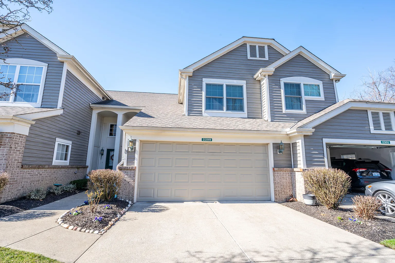 2299 Edenderry Dr photo 1