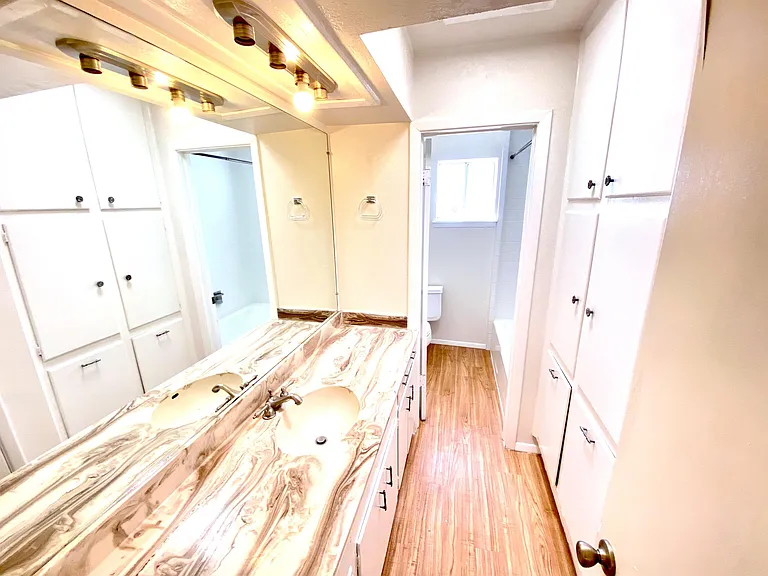 1509 Montana Ave — Photo 20