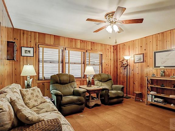5th image of 4428 Avenue N 1/2