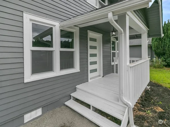 1036 Algona Boulevard N, Algona, WA 98001