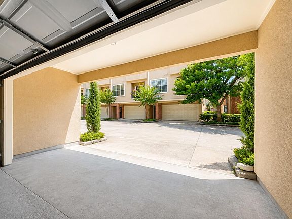 3rd image of 12707 Boheme Dr #103