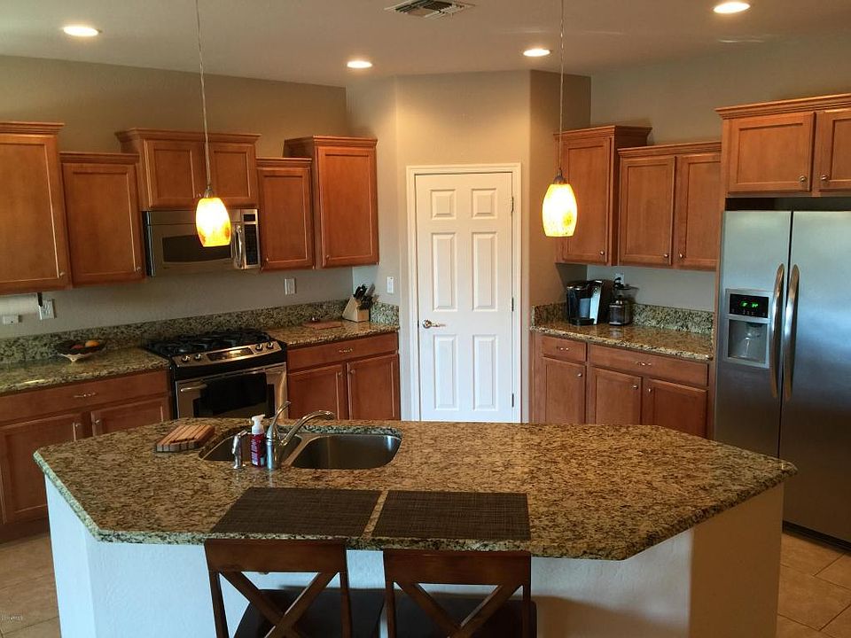 1st image of 28522 N 26th Dr