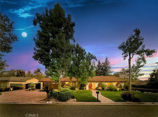 890 Mellow Ln, Simi Valley, CA 93065