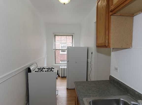 3rd image of 3265 W Wrightwood Ave #W3