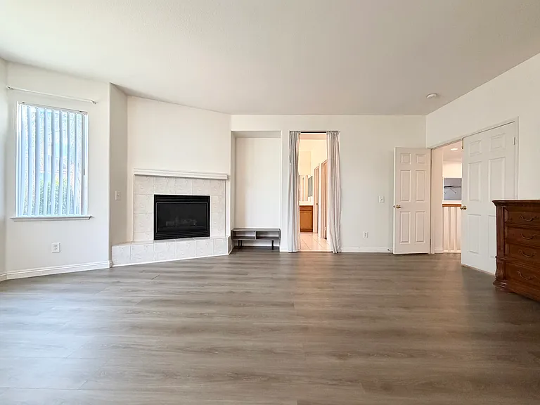 9489 Cedar Glen Ct — Photo 25