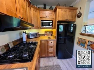 6 Kittiwake Rd, Orinda, CA 94563