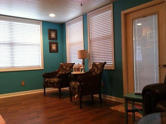 4th image of 507 Rose Hill Dr