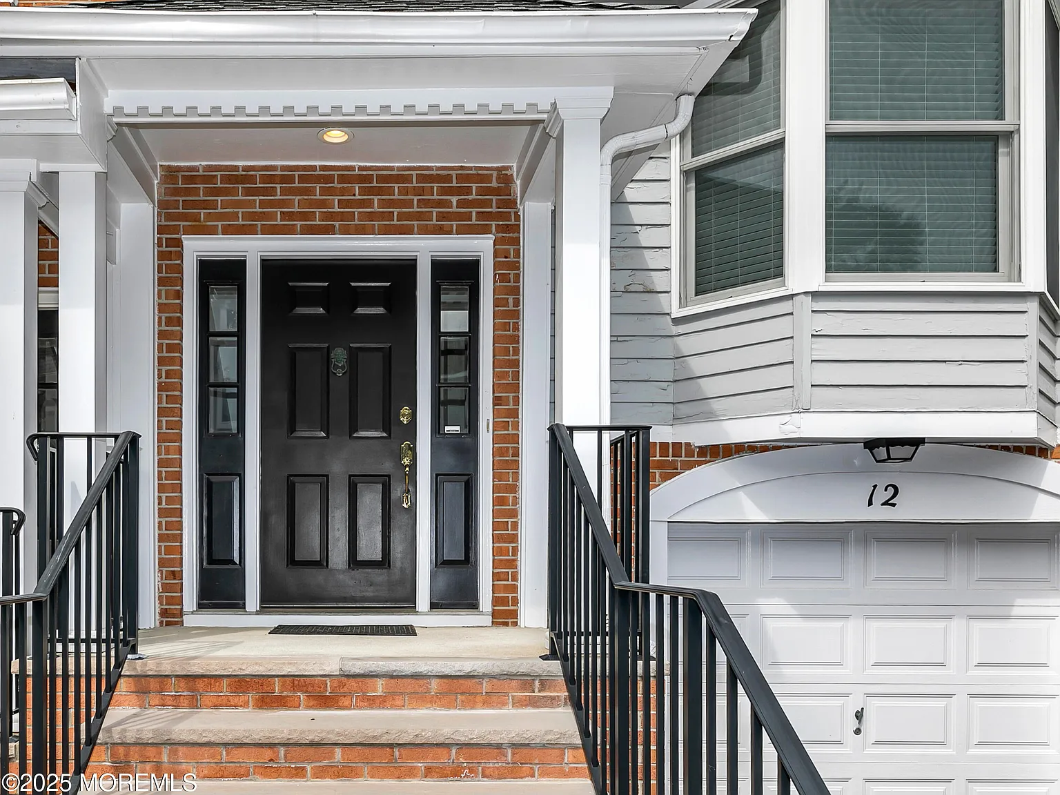 3 bed, 2.5 bath, 1560 sqft, $5,200 — Photo 3