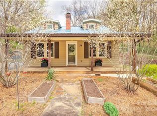 34 Candler School Rd, Candler, NC 28715