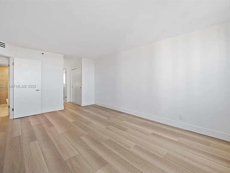 18151 NE 31st Ct #1714 — Photo 16