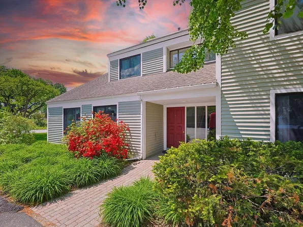 26 Concord Greene Unit 3, Concord, MA 01742