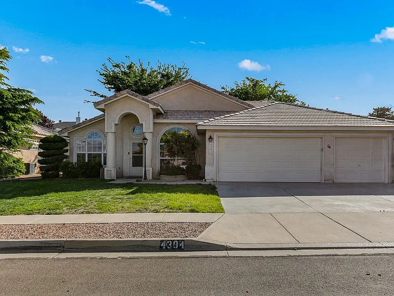 4304 Prairie Hill Pl NW — Photo 1