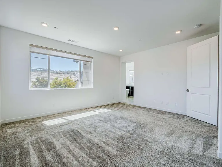 32465 Combine Dr — Photo 28