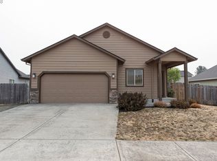 851 Mary Dr, Molalla, OR