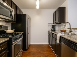 2330 North Cahuenga, Los Angeles, CA 90068