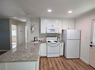 5422 Pine Ave, Pasadena, TX 77503