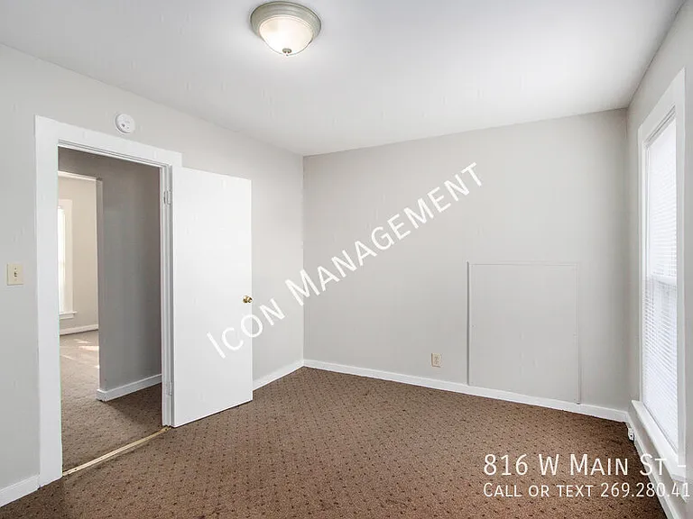 816 W Main St #2 — Photo 9