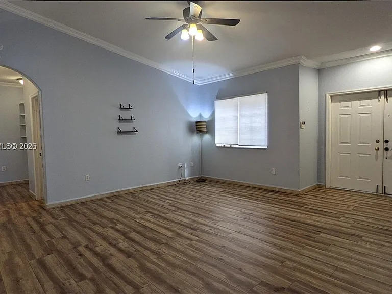 8929 NW 165th Ter — Photo 3