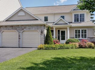 1831 Windsong Ln, Lancaster, PA 17602