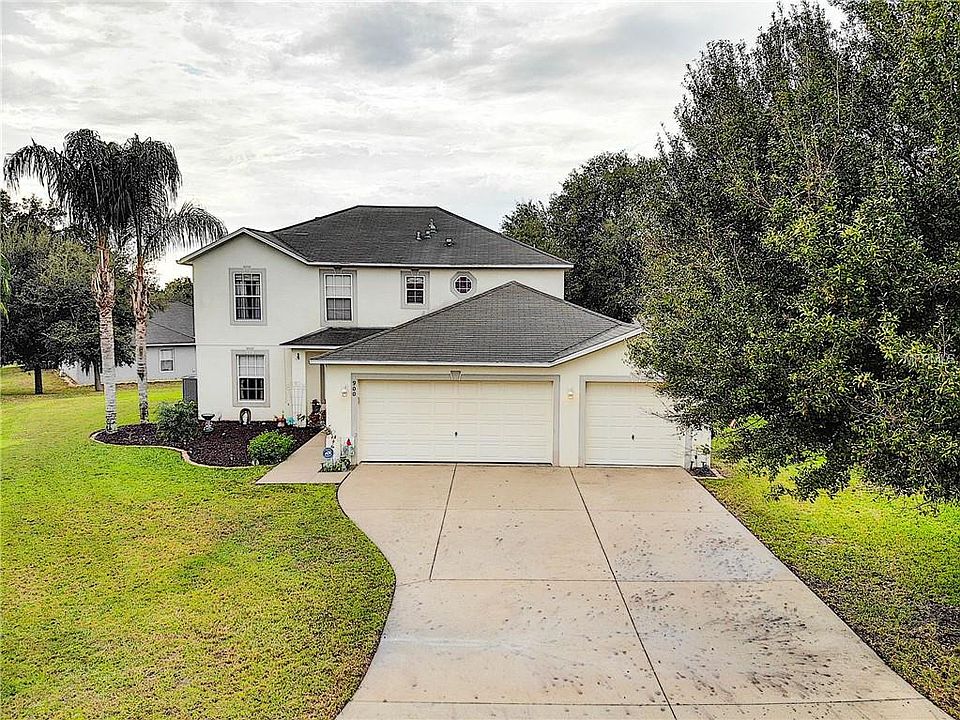 1st image of 900 Deer Glen Ct