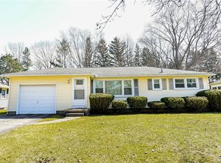 270 Sunnyside Dr, Rochester, NY 14623