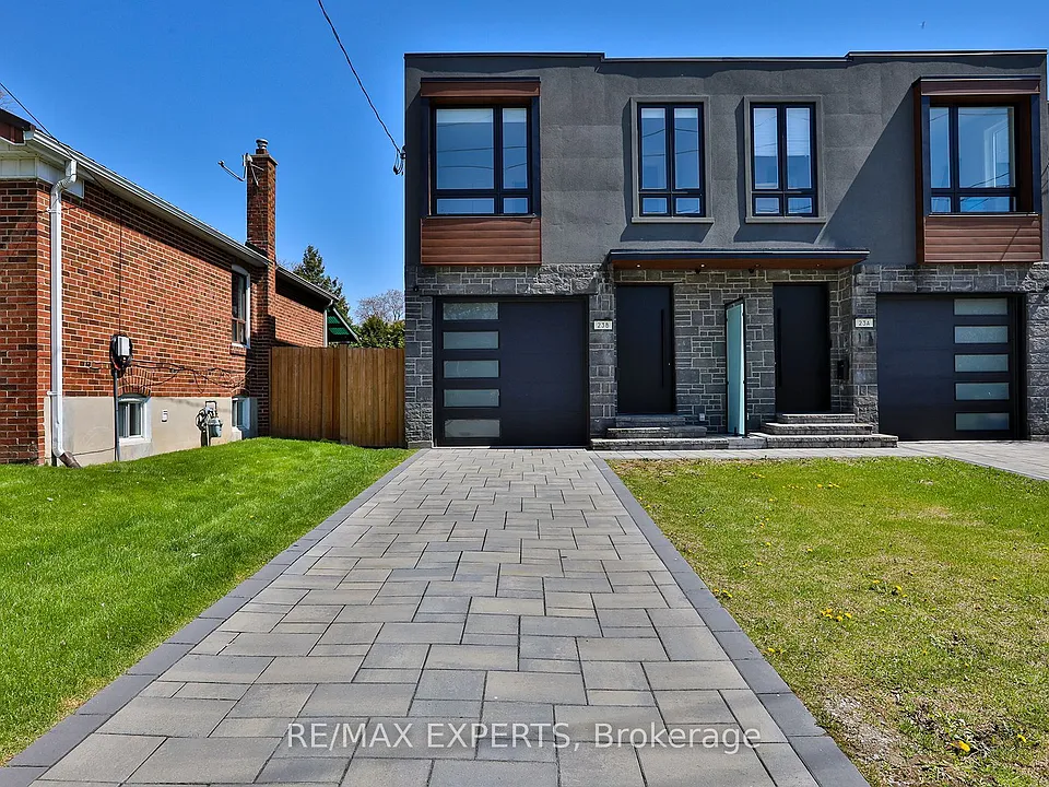 23 B Maple Ave N