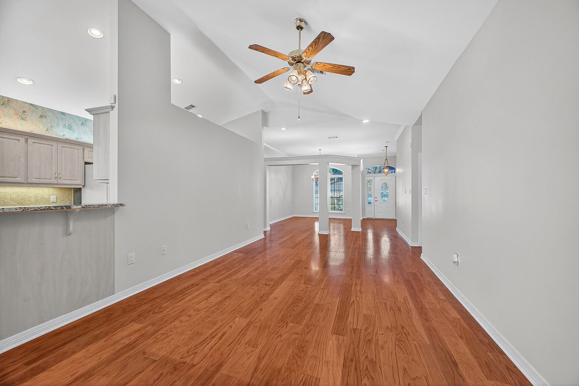 next background image