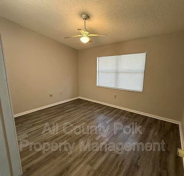 1640 Crystal Park Cir — Photo 7