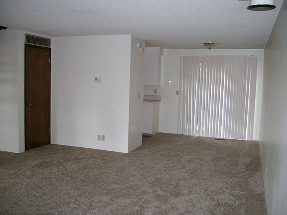 livingromm/diningroom