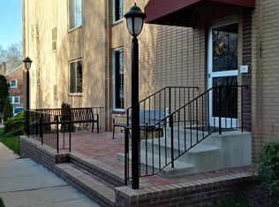 4102 Queensbury Rd APT 1B, Hyattsville, MD 20781