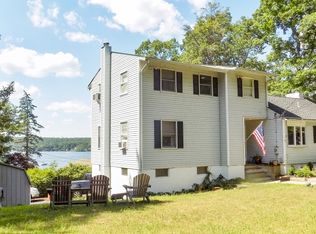 23 Bonaparte Point Dr, Hopatcong, NJ 07843