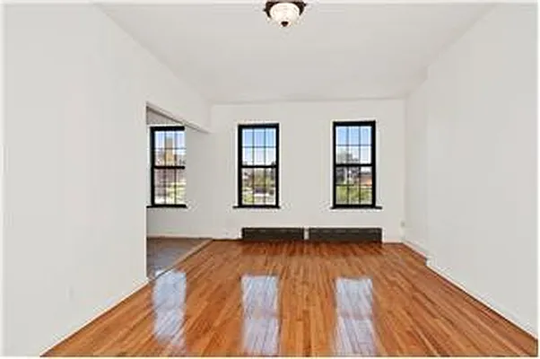 Rented by Level Group | media 2