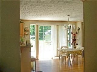 2nd image of 55 Wicklow Dr