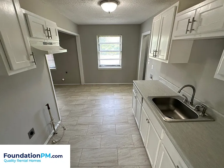 5168 Neely Rd — Photo 3