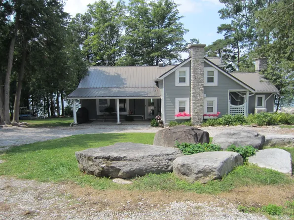 6576 Quarry Point Rd, Ramara, ON L3V 0S3