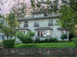 56 Howland Ter, Worcester, MA 01602