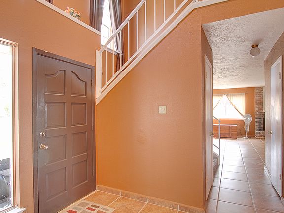 4th image of 8527 Quail Crest Dr