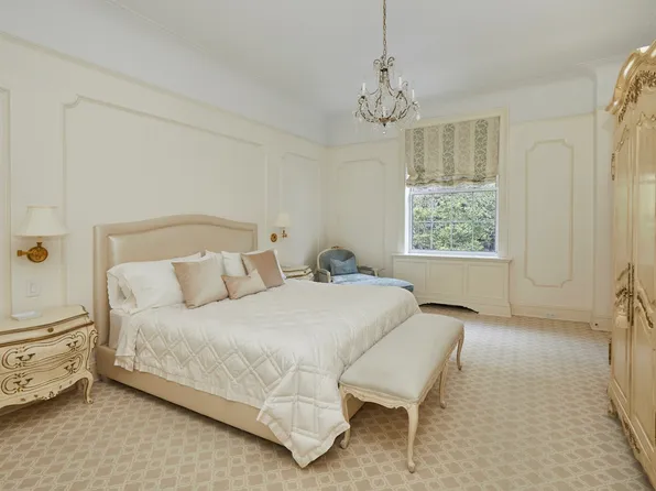 960 Park Avenue image 6 of 10