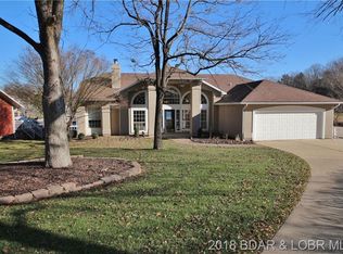 1408 Golfview Ln, Osage Beach, MO 65065